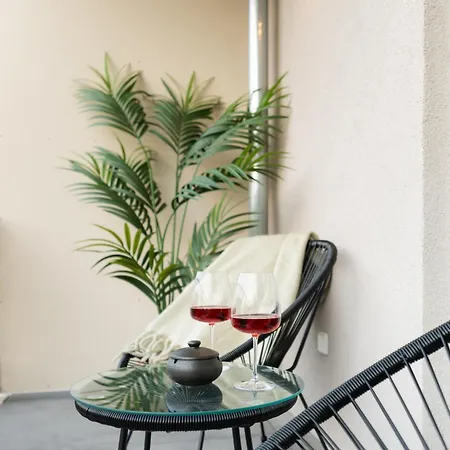 Premium-apartment Mit Balkon - Perfekt Fuer Familien, Gruppen Und Geschaeftsreisende - Zaya Lejlighed Leipzig